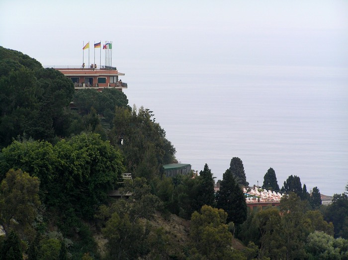 107DiodoroHotel FromAfar