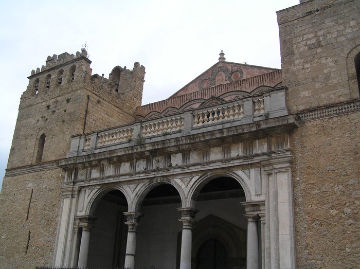 20PalatineChapelFront