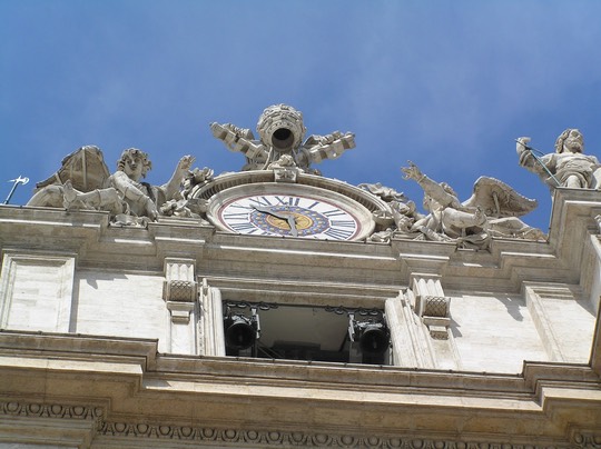 216ClockOutside Of Basilica