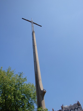 2JeanneD'arc Memorial y