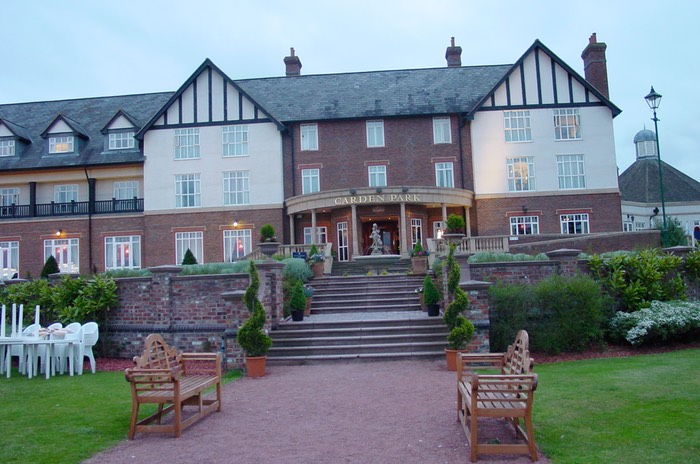 83CardenParkHotel