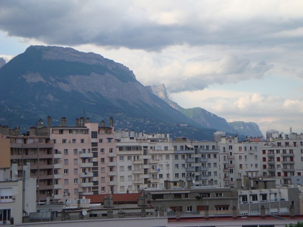 85GrenobleApts2