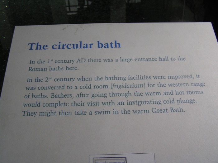 98Circular Bath Sign