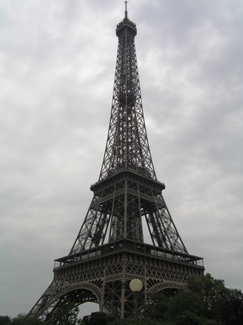 P1.EiffelTowerJPG