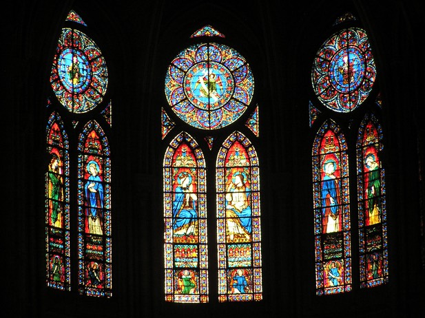 P31.NotreDameStainedGlass